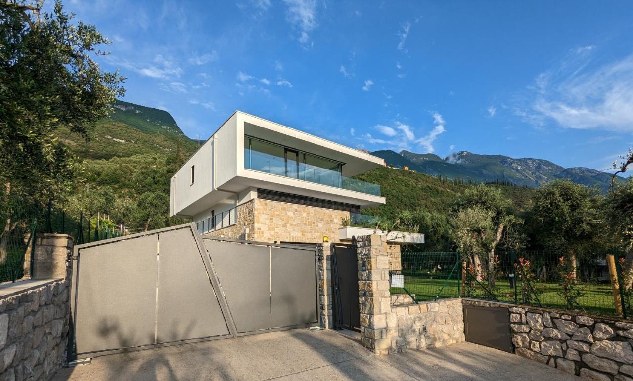 Olivo Luxury Apartments Malcesine Dış mekan fotoğraf