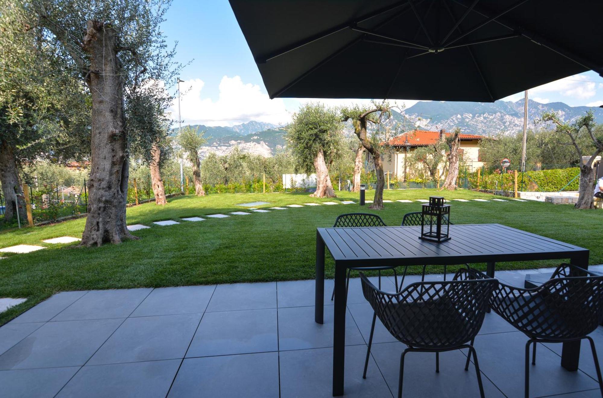 Olivo Luxury Apartments Malcesine Dış mekan fotoğraf