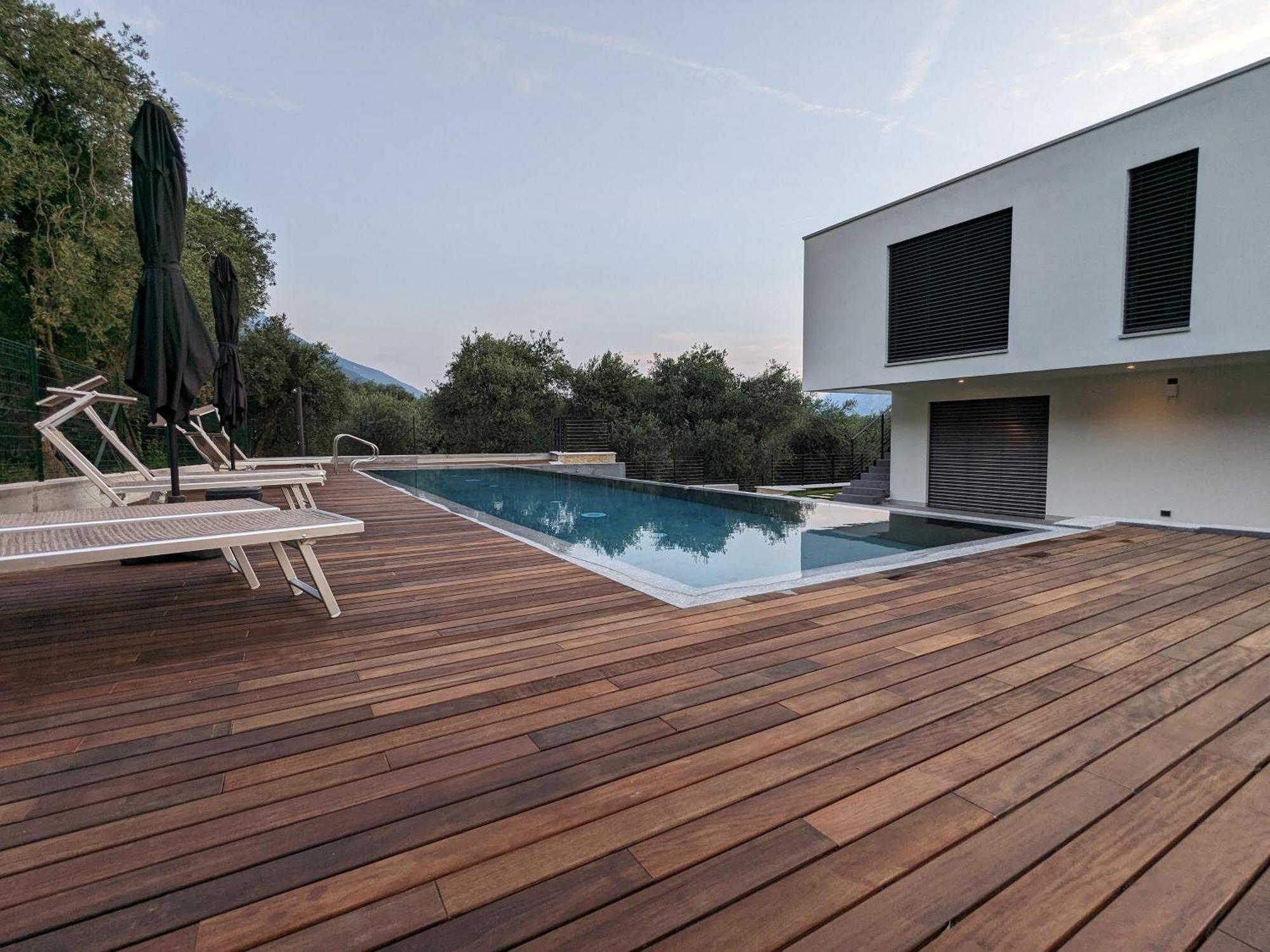 Olivo Luxury Apartments Malcesine Dış mekan fotoğraf